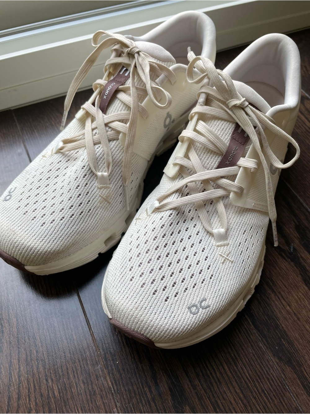 On Cloud X 4 training shoes (Women’s 9.5)